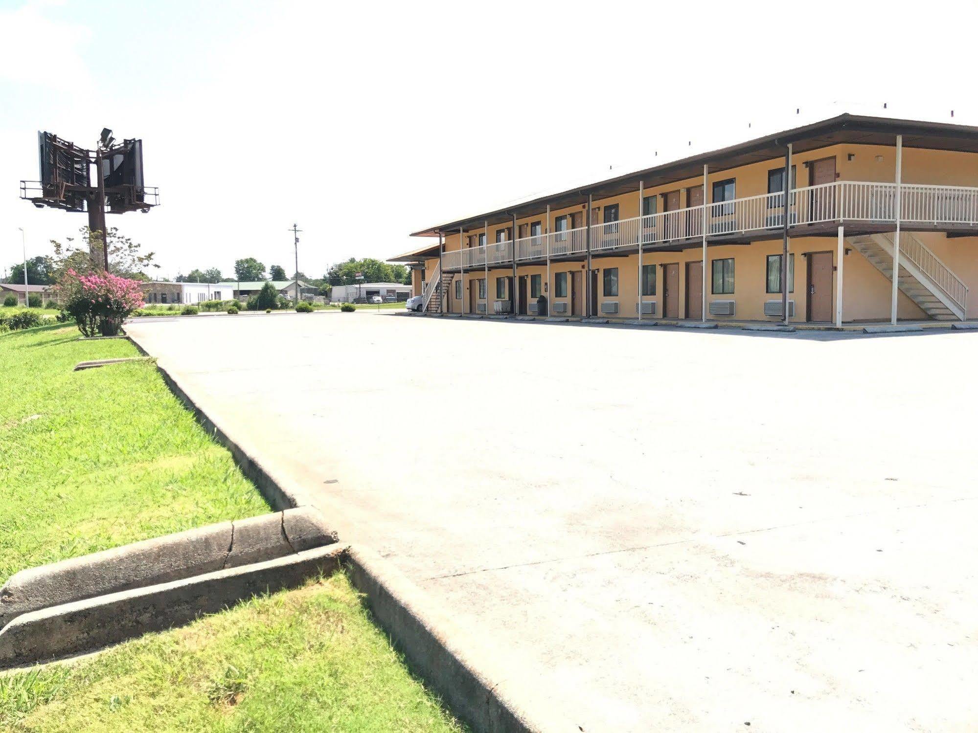 Motor Inns Of America Madisonville Exterior foto