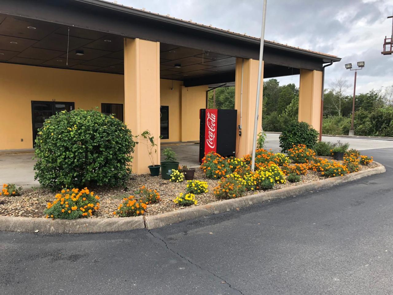 Motor Inns Of America Madisonville Exterior foto